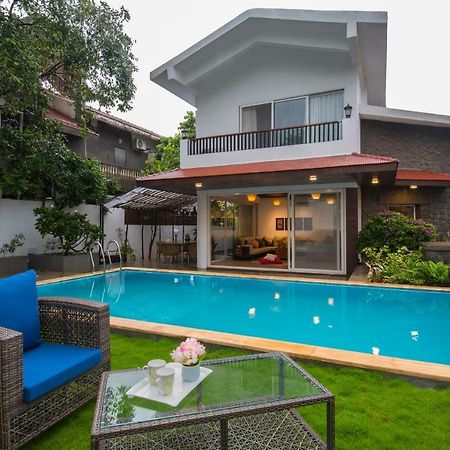 לונבלה El Lodge By Stayvista - Pool, Lawn, And A Charming Gazebo For Your Perfect Getaway מראה חיצוני תמונה